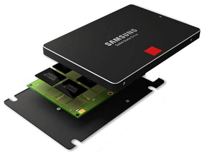 Samsung inicia la producción en masa de la primera 3D V-NAND de 3bits