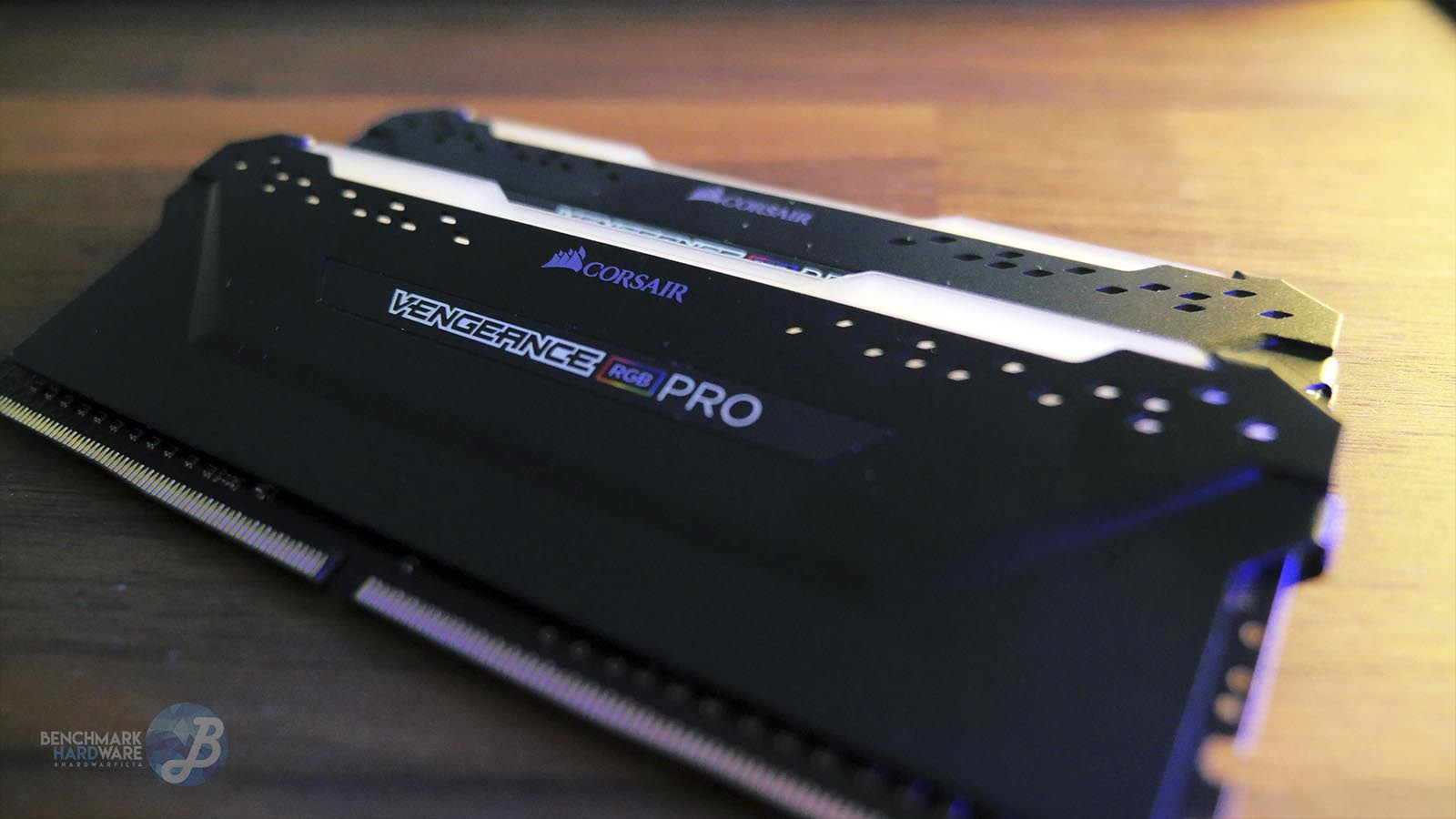 CORSAIR lanza nuevos módulos de 32 GB de memoria de alto rendimiento VENGEANCE LPX DDR4